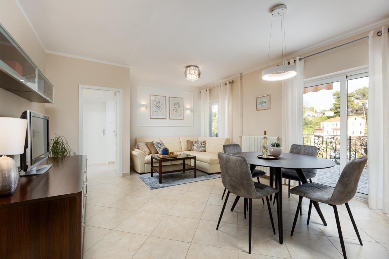 Apartman Marina Vrbnik Buitenkant foto