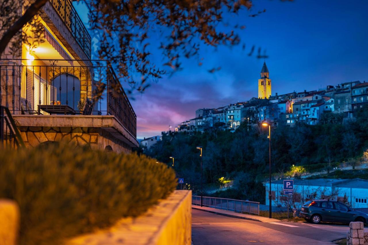 Apartman Marina Vrbnik Buitenkant foto