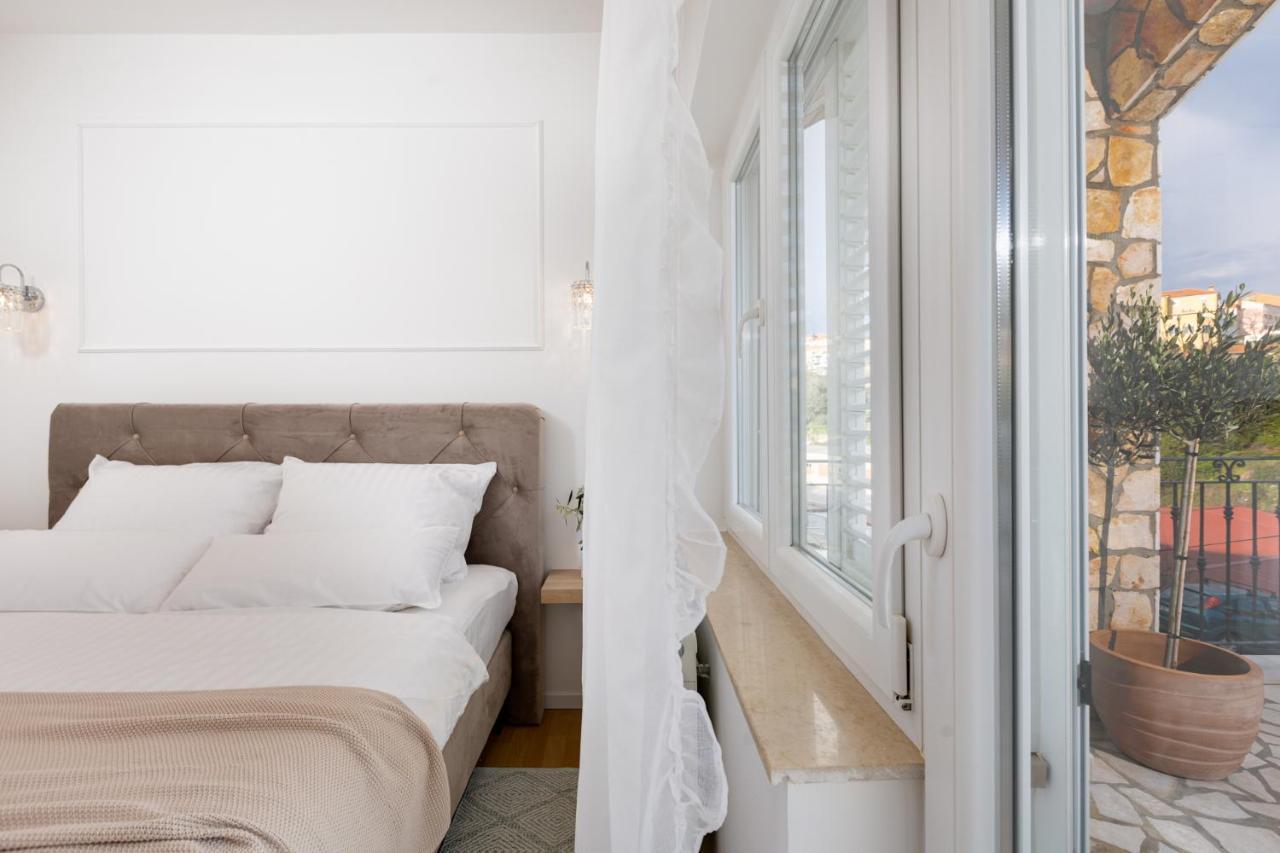 Apartman Marina Vrbnik Buitenkant foto