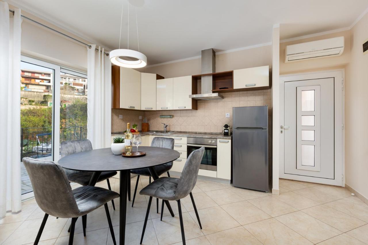Apartman Marina Vrbnik Buitenkant foto