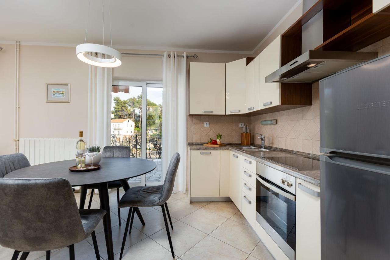 Apartman Marina Vrbnik Buitenkant foto